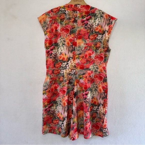 Athleta Marlow Renewed Blooms Pink/Orange Multi V-Neck Athleisure Romper Size M - Picture 4 of 9